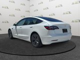 Used 2021 Tesla Model 3 Standard Range Plus image 5