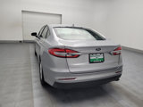 Used 2020 Ford Fusion SE image 6