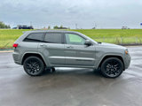 Used 2020 Jeep Grand Cherokee Altitude image 4