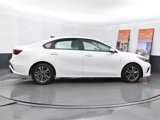 Used 2024 Kia Forte LXS image 4