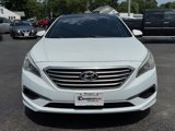 Used 2017 Hyundai Sonata SE image 2
