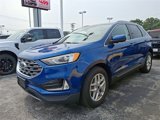 Used 2022 Ford Edge SEL w/ Convenience Package image 3