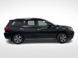 Used 2019 Nissan Pathfinder SL w/ Cargo Package image 2