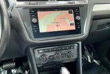 Used 2018 Volkswagen Tiguan SEL image 6