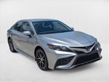 Used 2023 Toyota Camry SE image 3