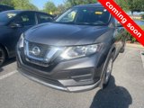 Used 2017 Nissan Rogue S image 2