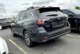 Used 2022 Subaru Outback Premium image 4