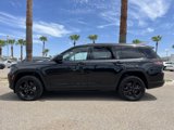 Used 2023 Jeep Grand Cherokee L Laredo image 2