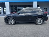 Used 2018 Nissan Rogue SV image 4