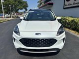 Used 2020 Ford Escape SE Sport image 2