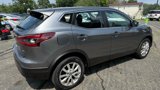 Used 2021 Nissan Rogue Sport S image 5