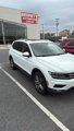 Used 2018 Volkswagen Tiguan SEL Premium image 3