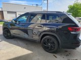 Used 2022 Volkswagen Atlas SE w/ Panoramic Sunroof Package image 6
