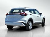 Used 2022 Nissan Kicks S image 4