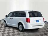Used 2019 Dodge Grand Caravan SE w/ UConnect Hands-Free Group image 3