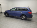 Used 2018 Nissan Pathfinder SV image 3