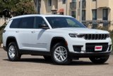 New 2025 Jeep Grand Cherokee L Laredo image 2