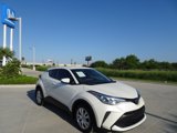 Used 2020 Toyota C-HR LE image 3