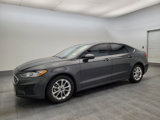 Used 2019 Ford Fusion SE image 2