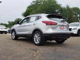 Used 2017 Nissan Rogue Sport SV w/ SV Premium Package image 3