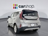 Used 2023 Kia Soul LX w/ LX Technology Package image 3