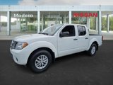 Used 2020 Nissan Frontier SV image 2