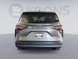Used 2021 Toyota Sienna XLE image 5