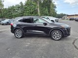 Used 2020 Ford Escape Titanium image 2
