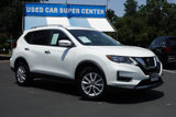 Used 2019 Nissan Rogue SV image 2