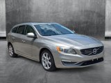 Used 2016 Volvo V60 T5 Platinum w/ Climate Package image 3