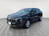 Used 2024 Chevrolet Trax LS image 3