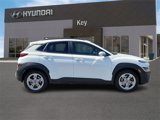 Certified 2022 Hyundai Kona SEL w/ Convenience Package image 2