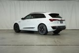 Used 2024 Audi Q8 e-tron Prestige image 3