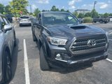 Used 2017 Toyota Tacoma TRD Sport image 2