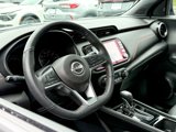 Used 2022 Nissan Kicks SR image 3