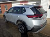 Used 2023 Nissan Rogue SV image 3