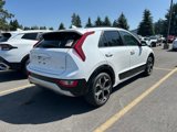 Used 2023 Kia Niro EX Touring image 5