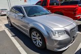 Used 2018 Chrysler 300 Limited image 2