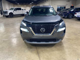 Used 2021 Nissan Rogue SV image 2