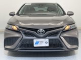 Used 2021 Toyota Camry SE image 2