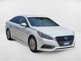 Used 2016 Hyundai Sonata SE image 3