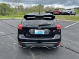Used 2016 Ford Focus ST image 4