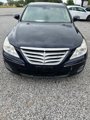 Used 2011 Hyundai Genesis 4.6 image 2