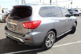 Used 2017 Nissan Pathfinder SV image 2