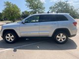 Used 2013 Jeep Grand Cherokee Limited w/ Luxury Group II image 6