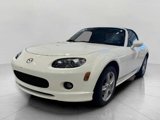 Used 2006 MAZDA MX-5 Miata Touring w/ Appearance Pkg image 3
