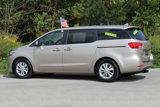 Used 2017 Kia Sedona LX image 5