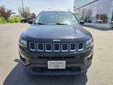 Used 2019 Jeep Compass Latitude image 2
