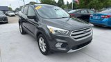 Used 2017 Ford Escape SE w/ Equipment Group 201A image 3