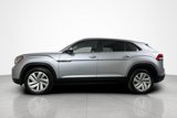 Used 2021 Volkswagen Atlas Cross Sport SE image 2